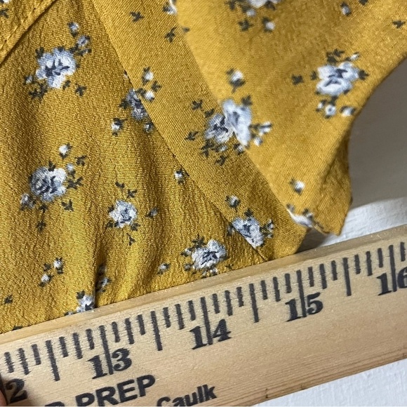 Abercrombie & Fitch Skater Mini Dress Yellow Ditzy Floral ASO Betty Riverdale XS - Picture 7 of 9